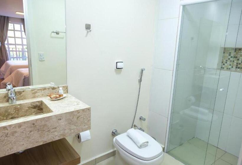 デラックスの4人部屋, Village De Charme