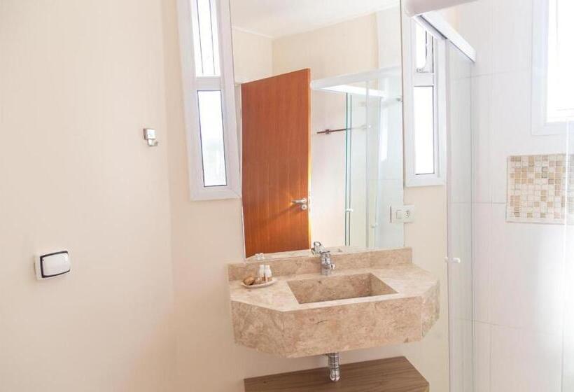 スイート, Village De Charme