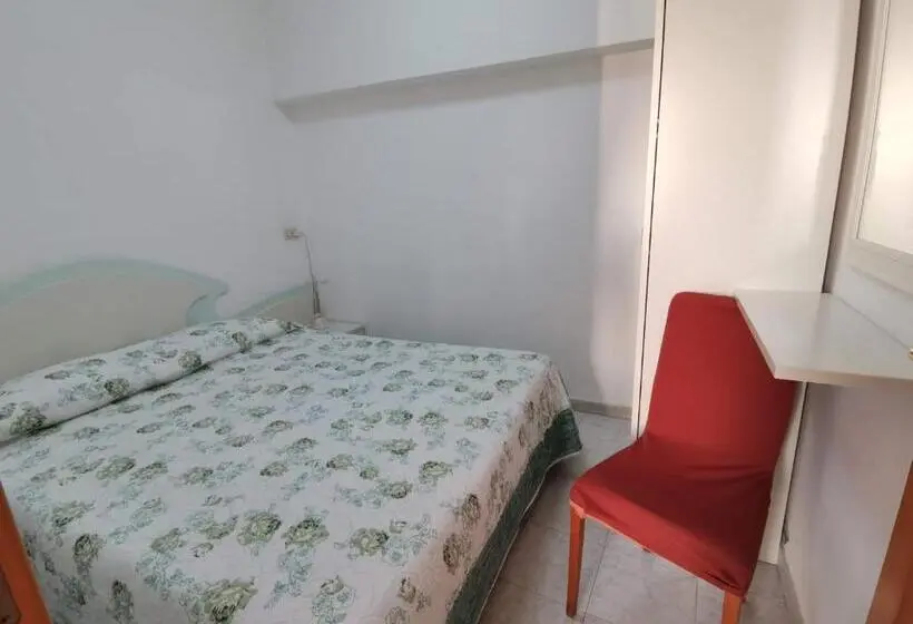Huoneisto 1 Makuuhuone, Pensione La Torretta