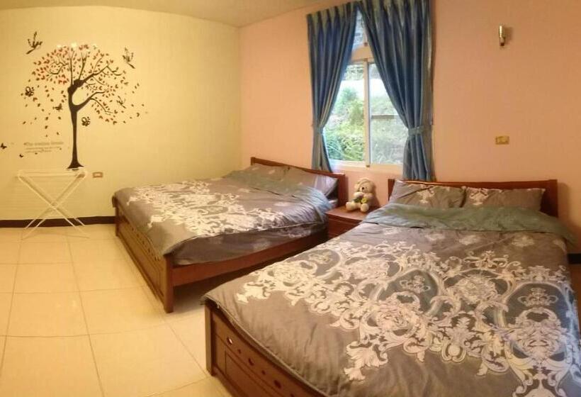 اتاق استاندارد چهار تخته, 樂野仙蹤