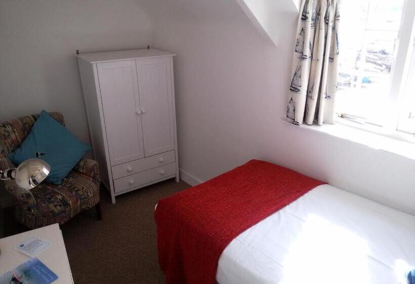 Quarto Estandar Individual Banheiro Compartilhado, Itchenor Sailing Club