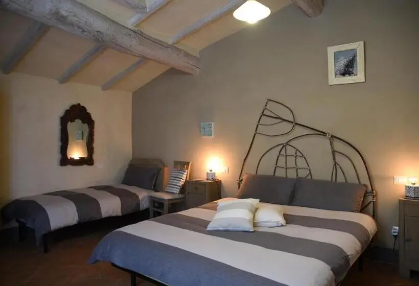スタンダードトリプルルーム, Agriturismo Poggio Ai Legni