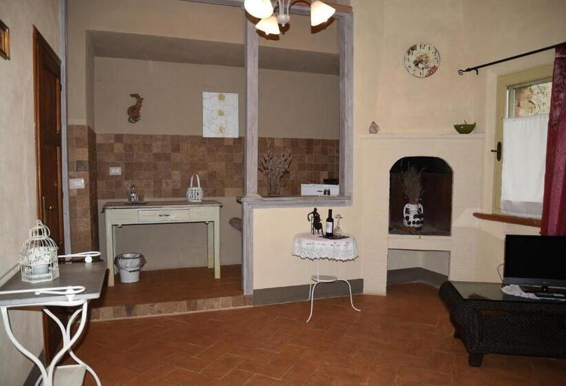带大床的高级房间, Agriturismo Poggio Ai Legni