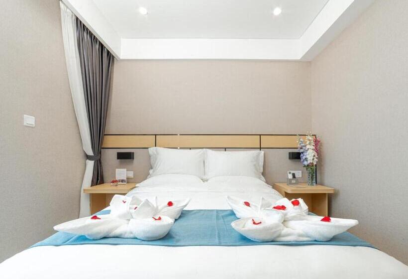 חדר סטנדרט עם מיטת קינג, Ark