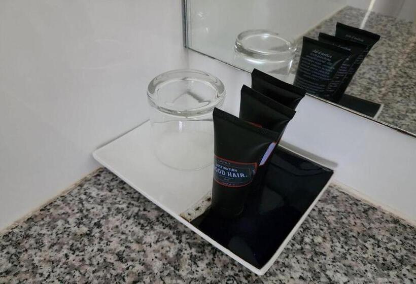 デラックスルーム, By Dee At Jomtien