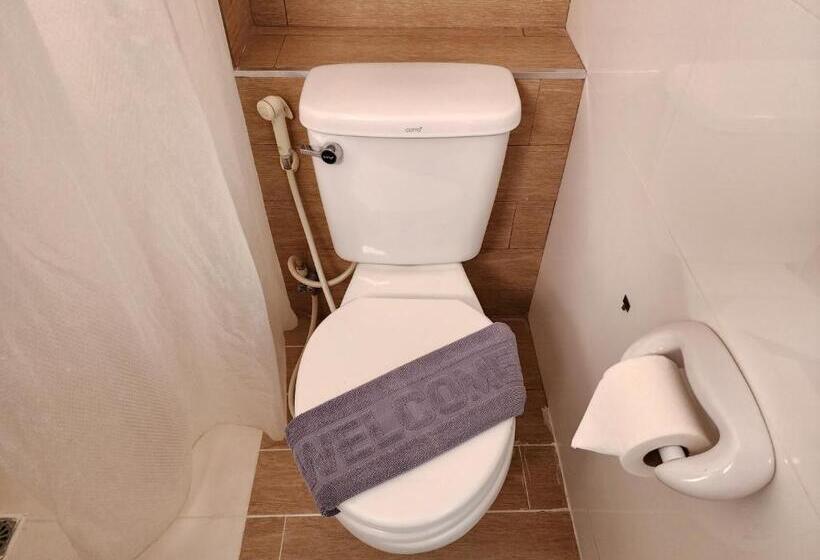 デラックスルーム, By Dee At Jomtien