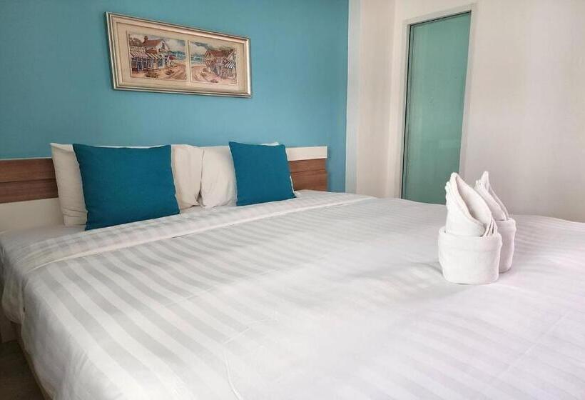 デラックスルーム, By Dee At Jomtien