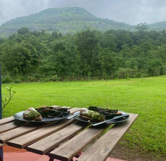 1 Sovrums Villa Trädgårdsutsikt, King S Landing, An Indigenous Experience