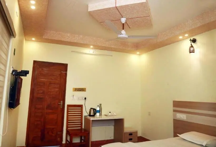 デラックスルーム, Mist Residency