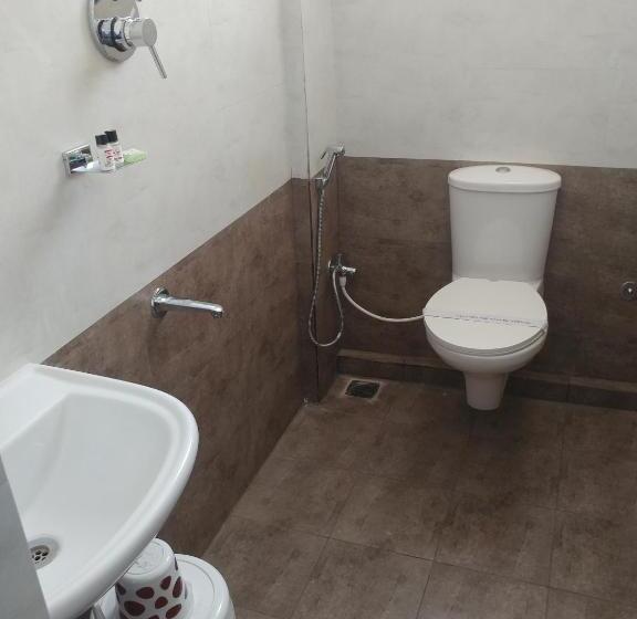 חדר סטנדרט עם מרפסת, Sai Inn Mysore