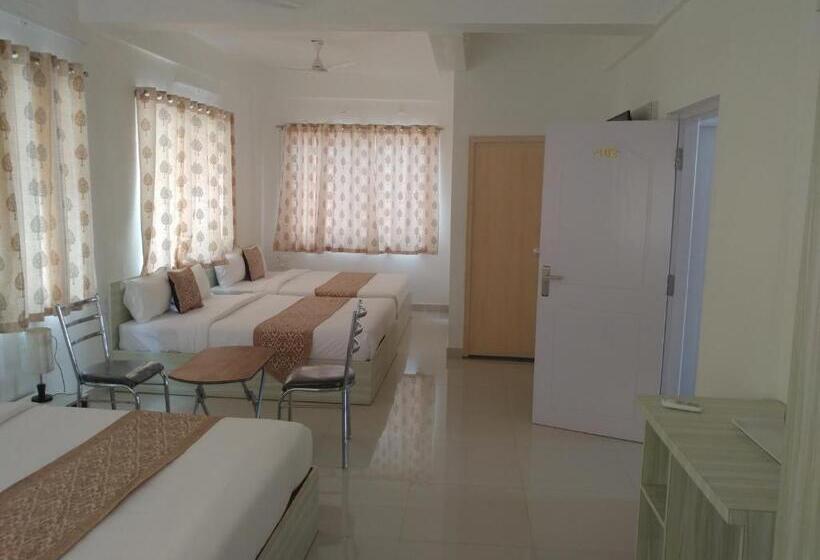 四人豪华间, Sai Inn Mysore