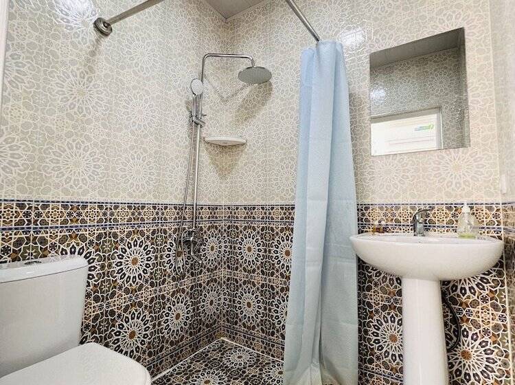 غرفة قياسية, Al Motrudiy