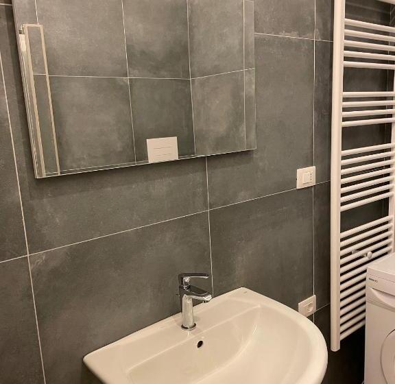 اتاق استاندارد, Blue & Grey Downtown Foggia