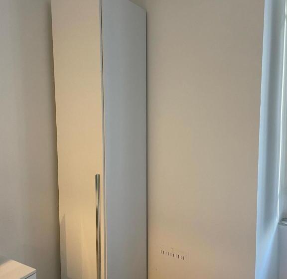 اتاق استاندارد, Blue & Grey Downtown Foggia