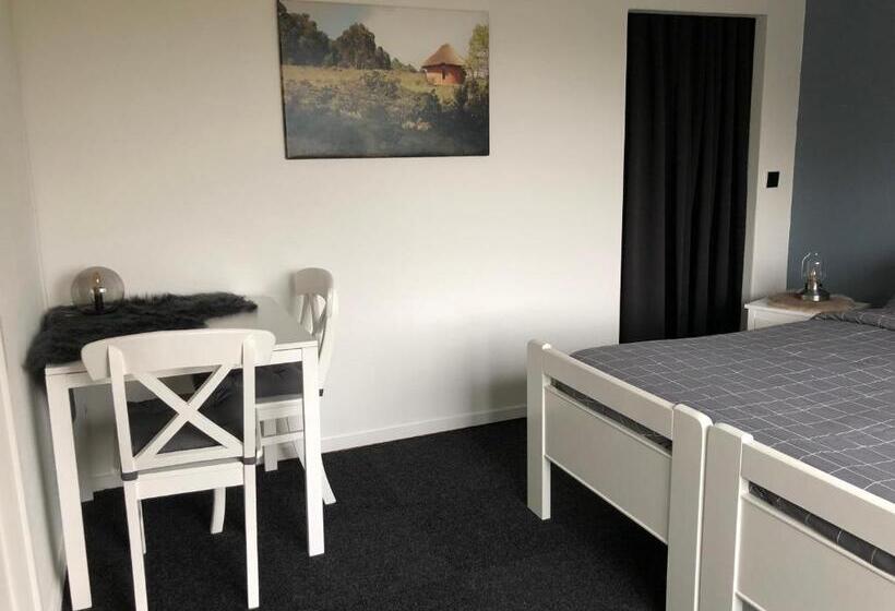 חדר סטנדרט עם מרפסת, De Lariks