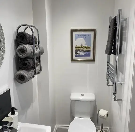 キングサイズベッドのスイートルーム, The Roxburgh Guest Accommodation