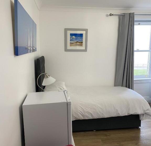 スタンダードルーム, The Roxburgh Guest Accommodation