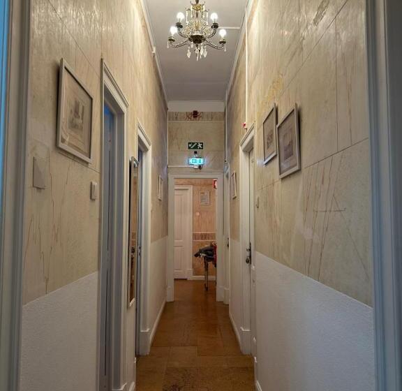 اتاق استاندارد با سرویس بهداشتی مشترک, Ti Maria Guest House