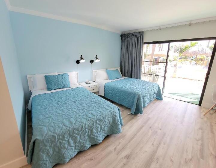 غرفة قياسية داخلية, Satellite Motel