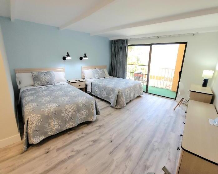 חדר סטנדרט עם מרפסת, Satellite Motel