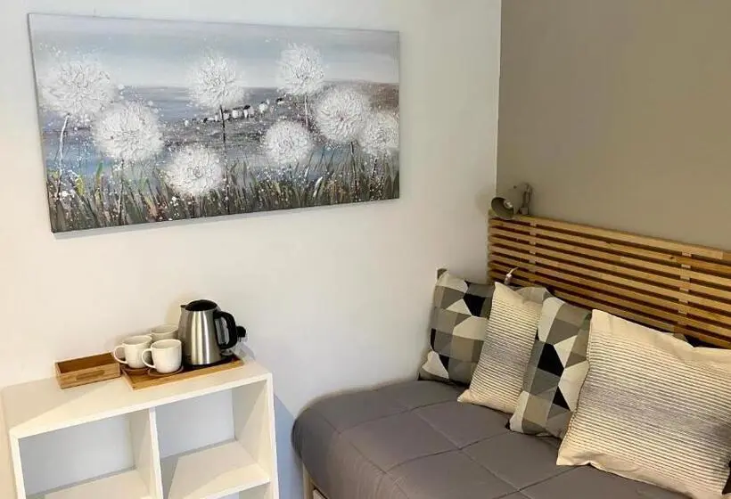 اتاق استاندارد سه نفره, Foresteria Green House 1