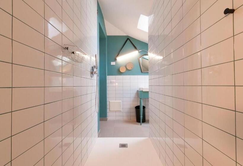 ファミリールーム, Gabanel Bike Hostel