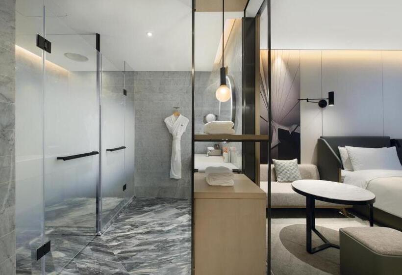 اتاق استاندارد با تخت بزرگ, Crowne Plaza Quanzhou Riverview, An Ihg