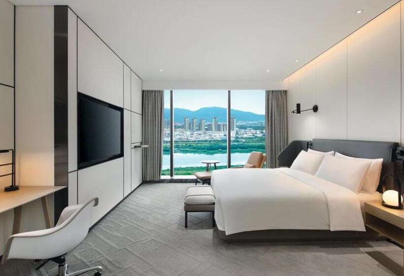 Люкс Кровать Кинг, Crowne Plaza Quanzhou Riverview, An Ihg