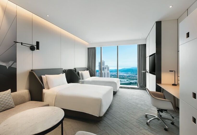 غرفة قياسية مطلّة علي النهر, Crowne Plaza Quanzhou Riverview, An Ihg