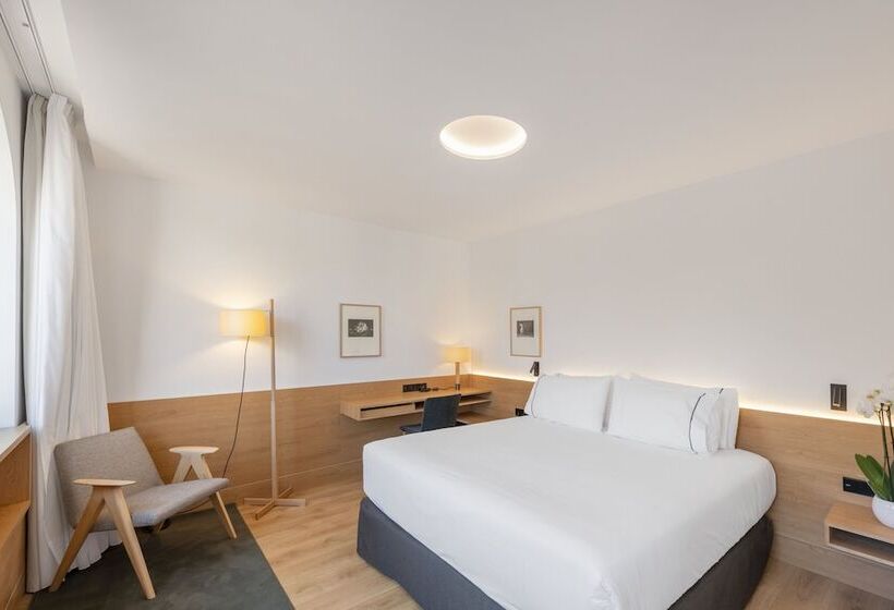 اتاق لوکس, Eurostars Portico Alicante