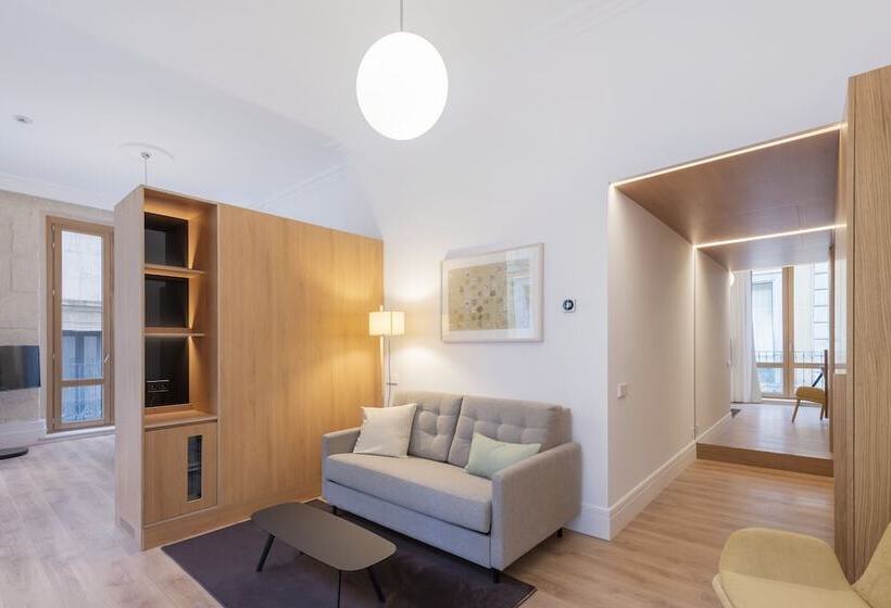 سوییت جونیور, Eurostars Portico Alicante