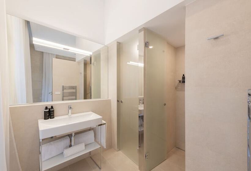 سوییت جونیور, Eurostars Portico Alicante