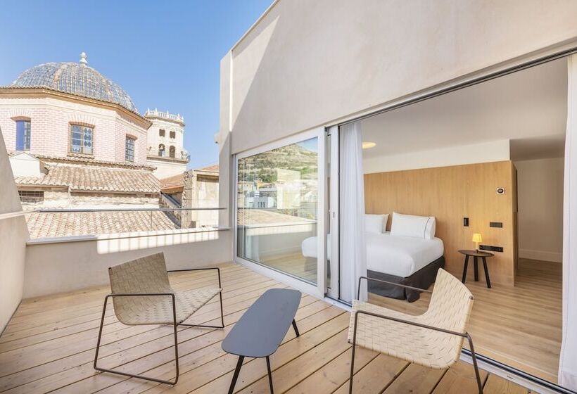 سوئیت جونیور با تراس, Eurostars Portico Alicante