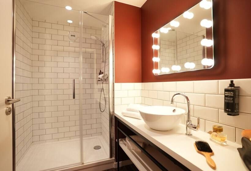 スタンダードルーム, Ibis Styles Lens Centre Gare