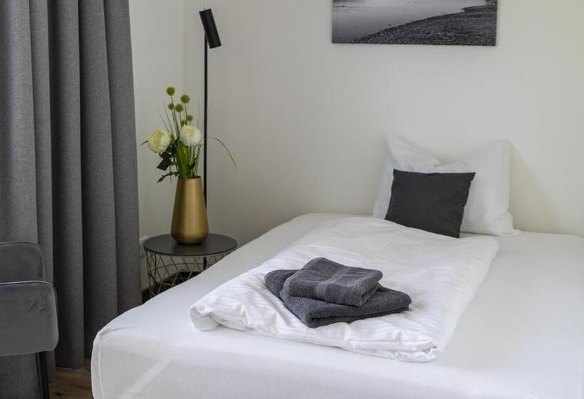 Номер Стандарт, Kapelle