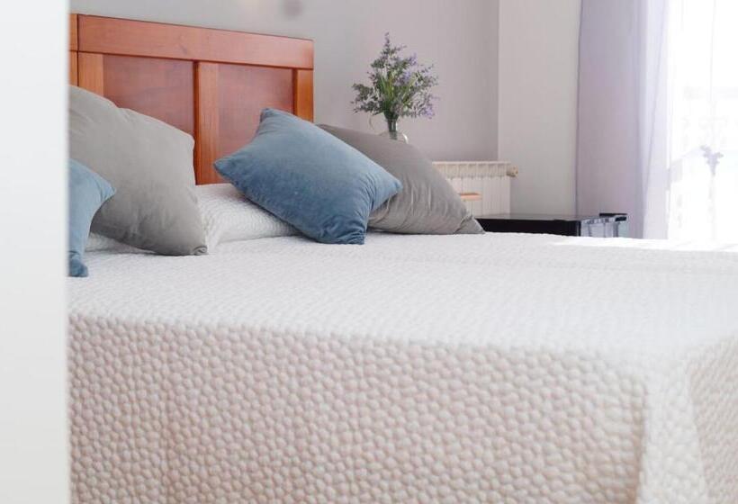 اتاق استاندارد با چشم‌انداز دریا, Marea