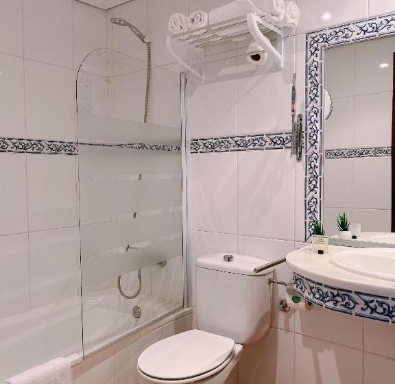 اتاق استاندارد با چشم‌انداز باغ, Marea