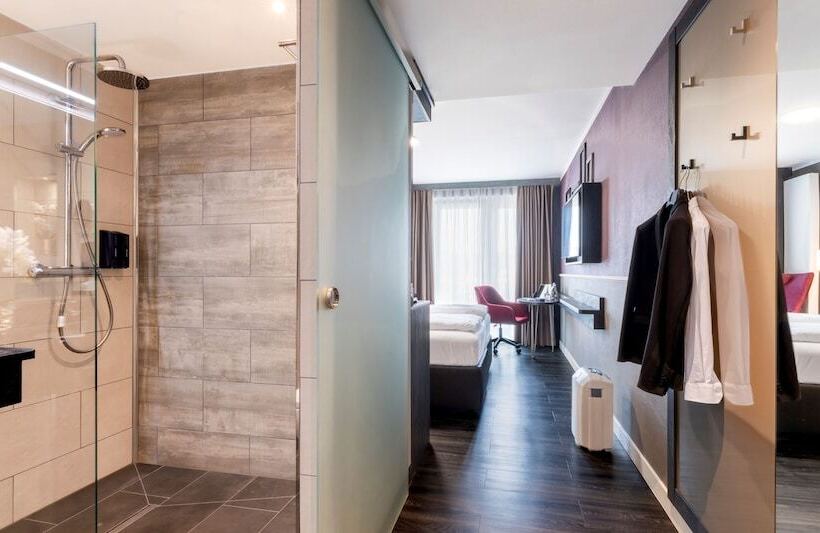 Premium room with view, Plaza Premium Heidelberg