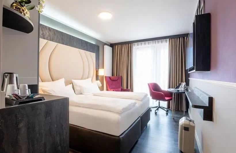Premium room with view, Plaza Premium Heidelberg