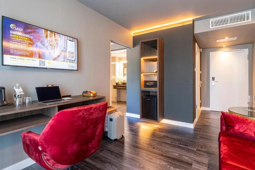 스위트, Plaza Premium Heidelberg