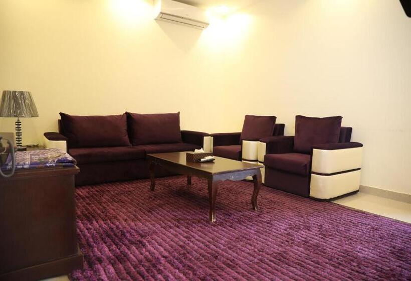 带2个卧室的套房, Quiet Rooms Suites 6 By Quiet Rooms