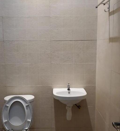 スタンダードルーム, Reddoorz Near Simpang Tujuh Kudus