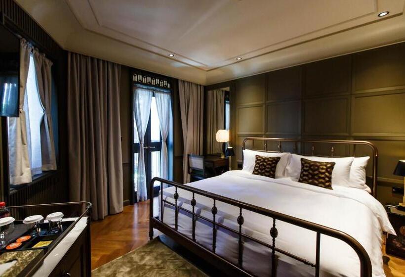 اتاق استاندارد برای معلولان, Verdigris