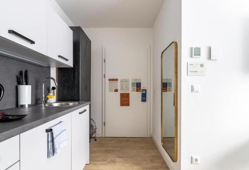 סוויטה, Limehome Klagenfurt Karfreitstraße