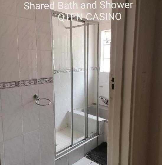 スタンダードルーム, Qten Casino