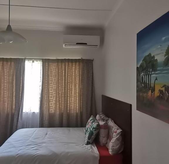 スタンダードルーム, Qten Casino