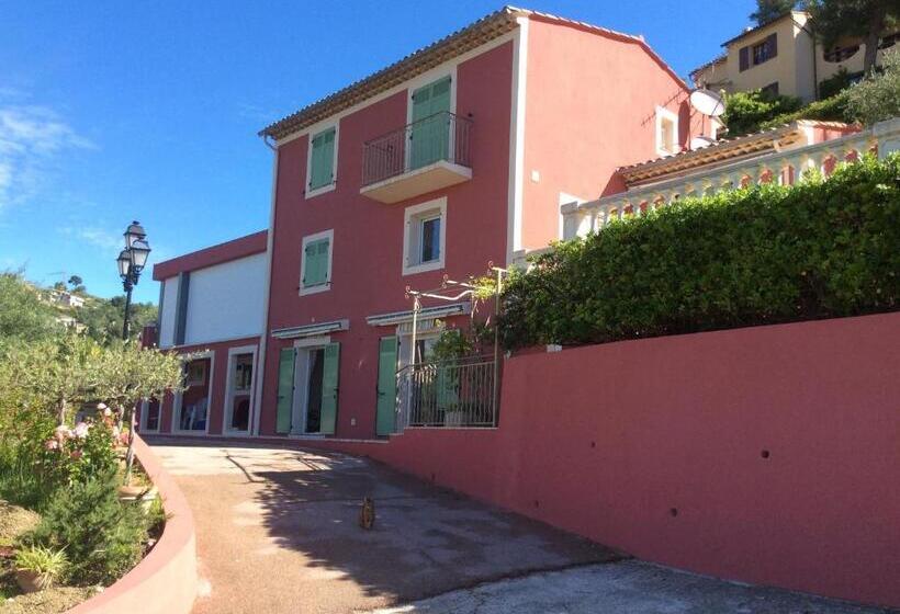 スタンダードルーム, Room In Apartment   Beautiful F1 Standing Swimming Pool, View