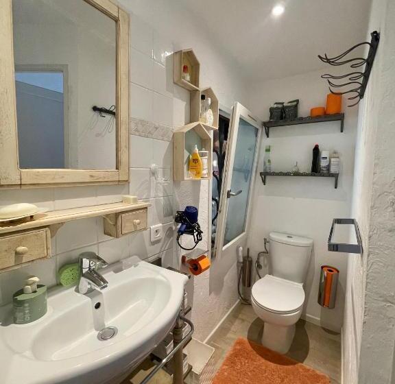 스탠다드 룸, Abeille