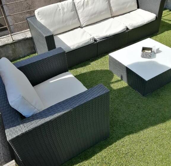 סוויטה, La Magnanerie De Camias