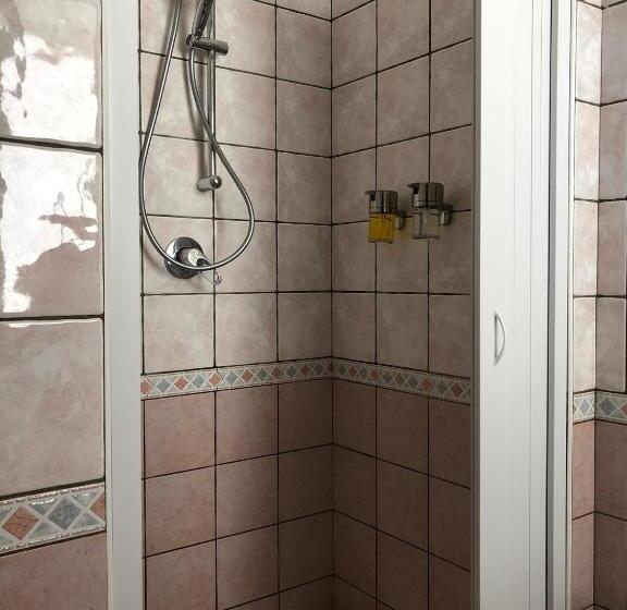 شقة غرفة نوم واحدة مزودة بشُرفة, Pizzo Central House